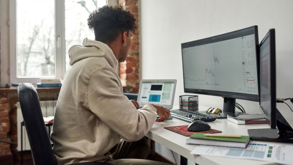 ¿Cómo invierten los millennials en Fondos de Inversión?